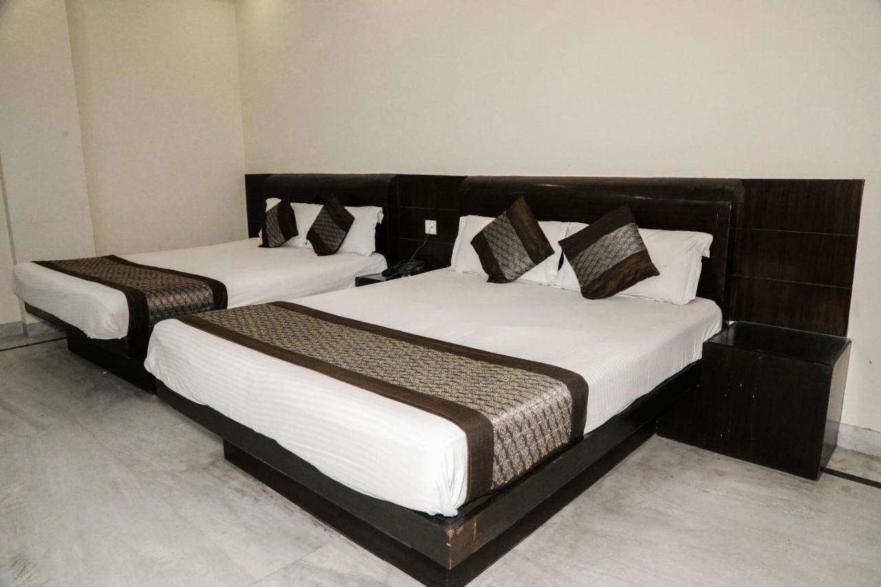 Hotel Centra Inn 新德里 外观 照片