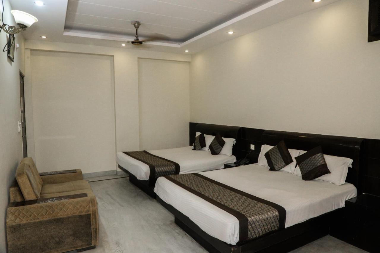 Hotel Centra Inn 新德里 外观 照片